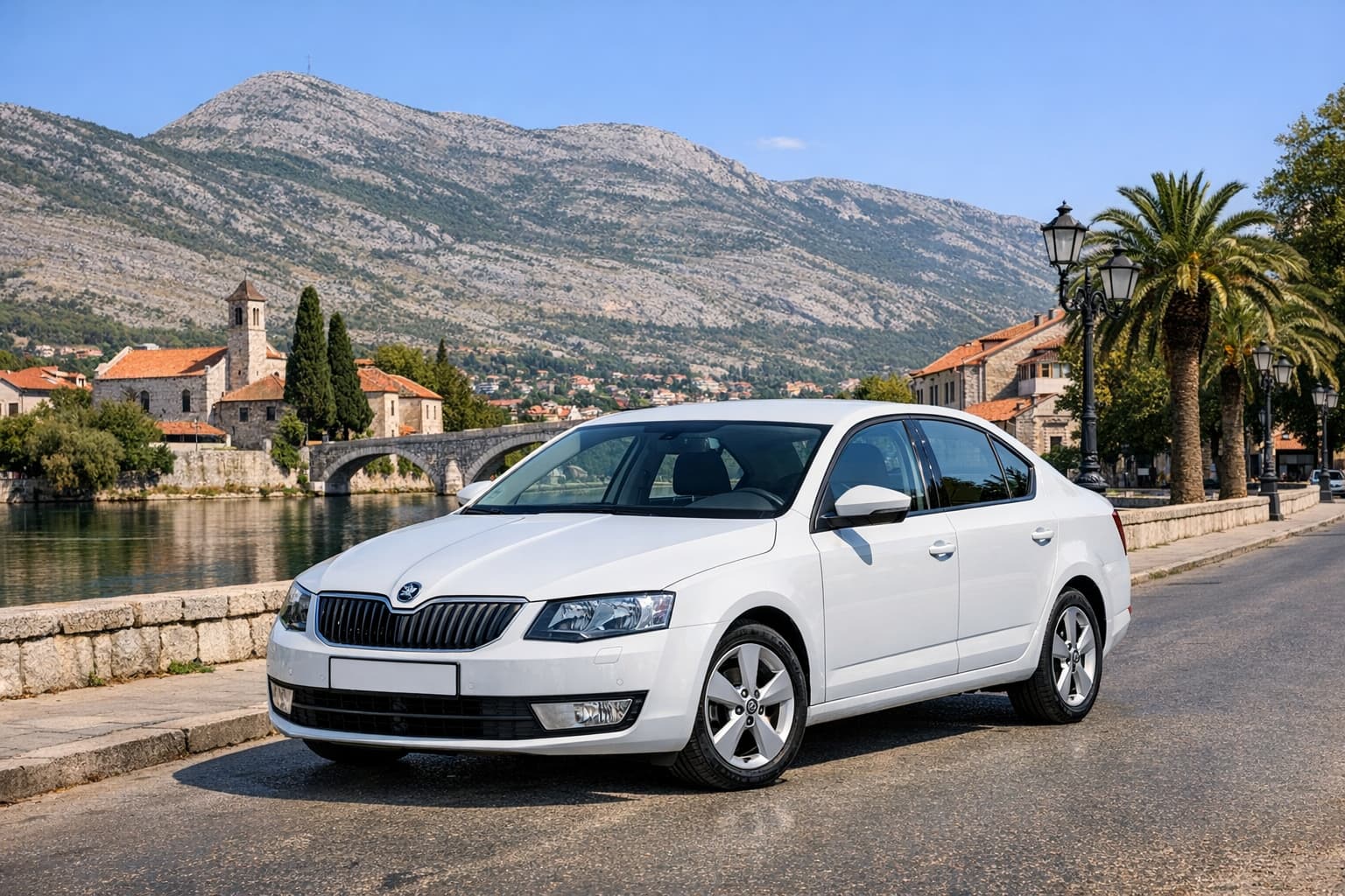 White Skoda Octavia 2016 parked in Trebinje